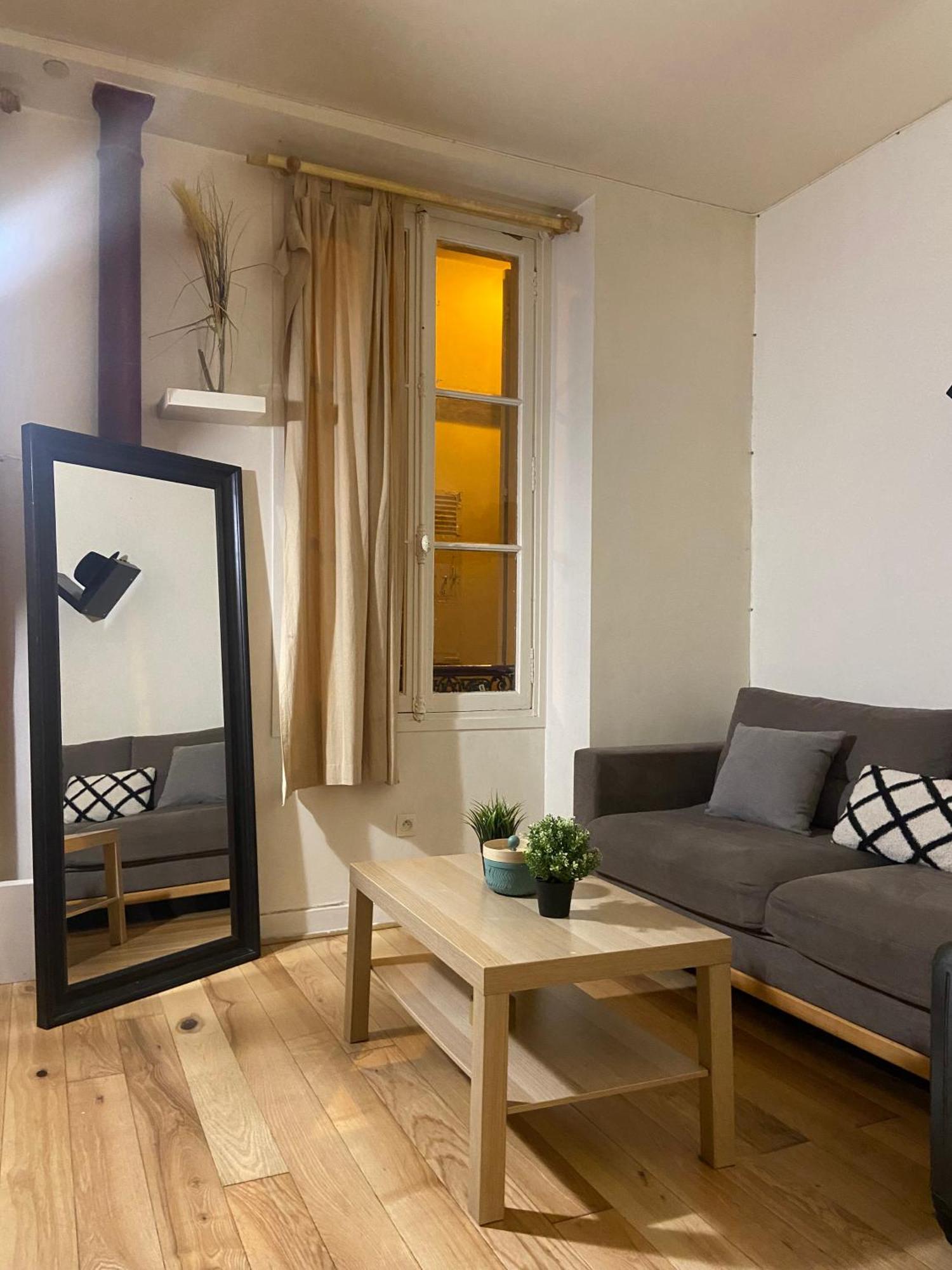 Appartement Tour Eiffel Париж Екстериор снимка